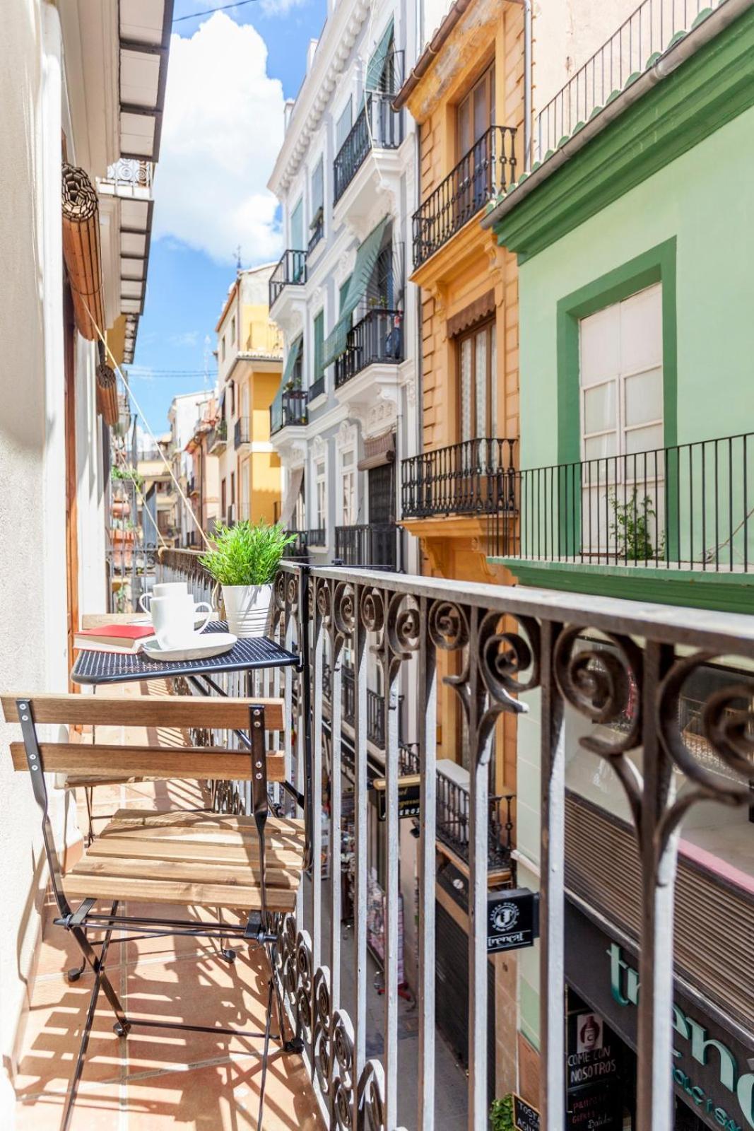 Modern Flat By Mercado Central In Ciutat Vella Valencia Eksteriør billede